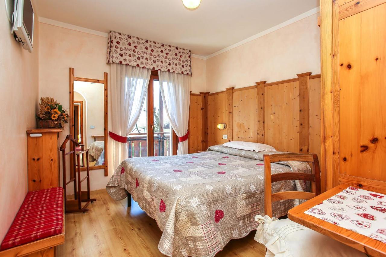 Albergo Adele Bormio Exterior photo
